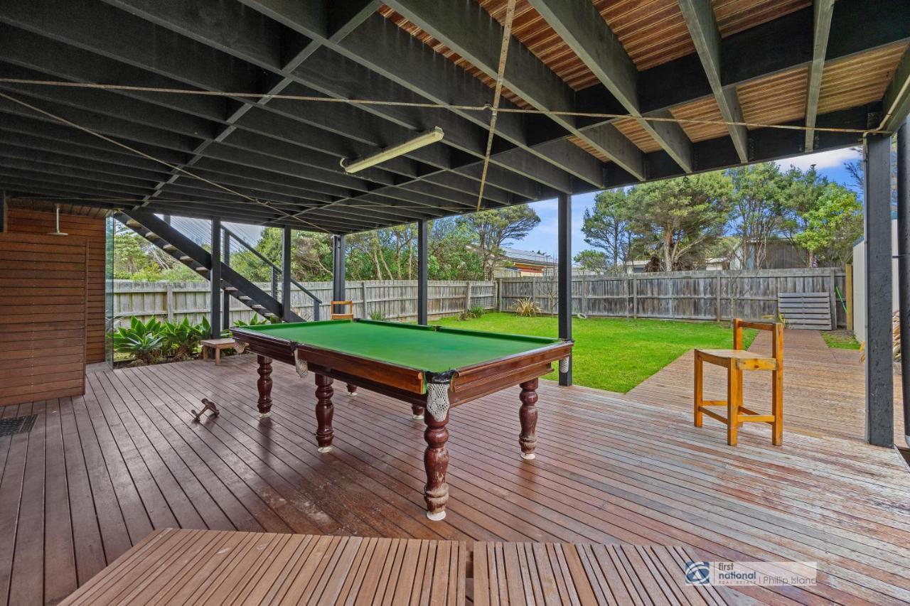 Beach House On Fern Surf Beach Exterior photo